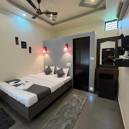 Vagator House Resort Goa Eksteriør billede