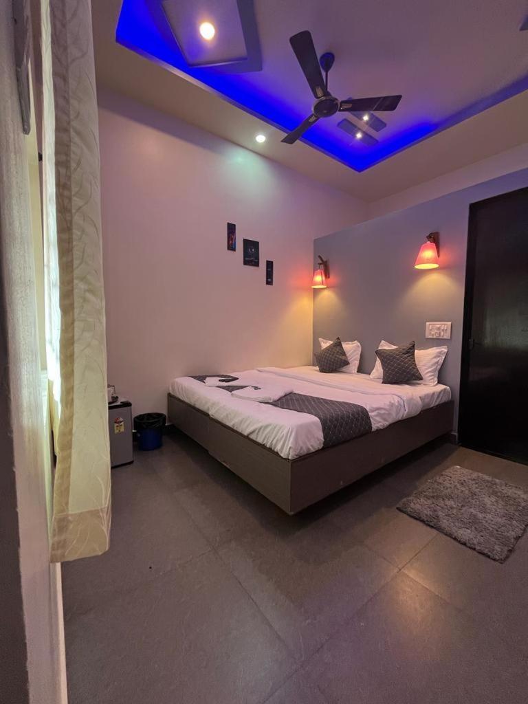 Vagator House Resort Goa Værelse billede